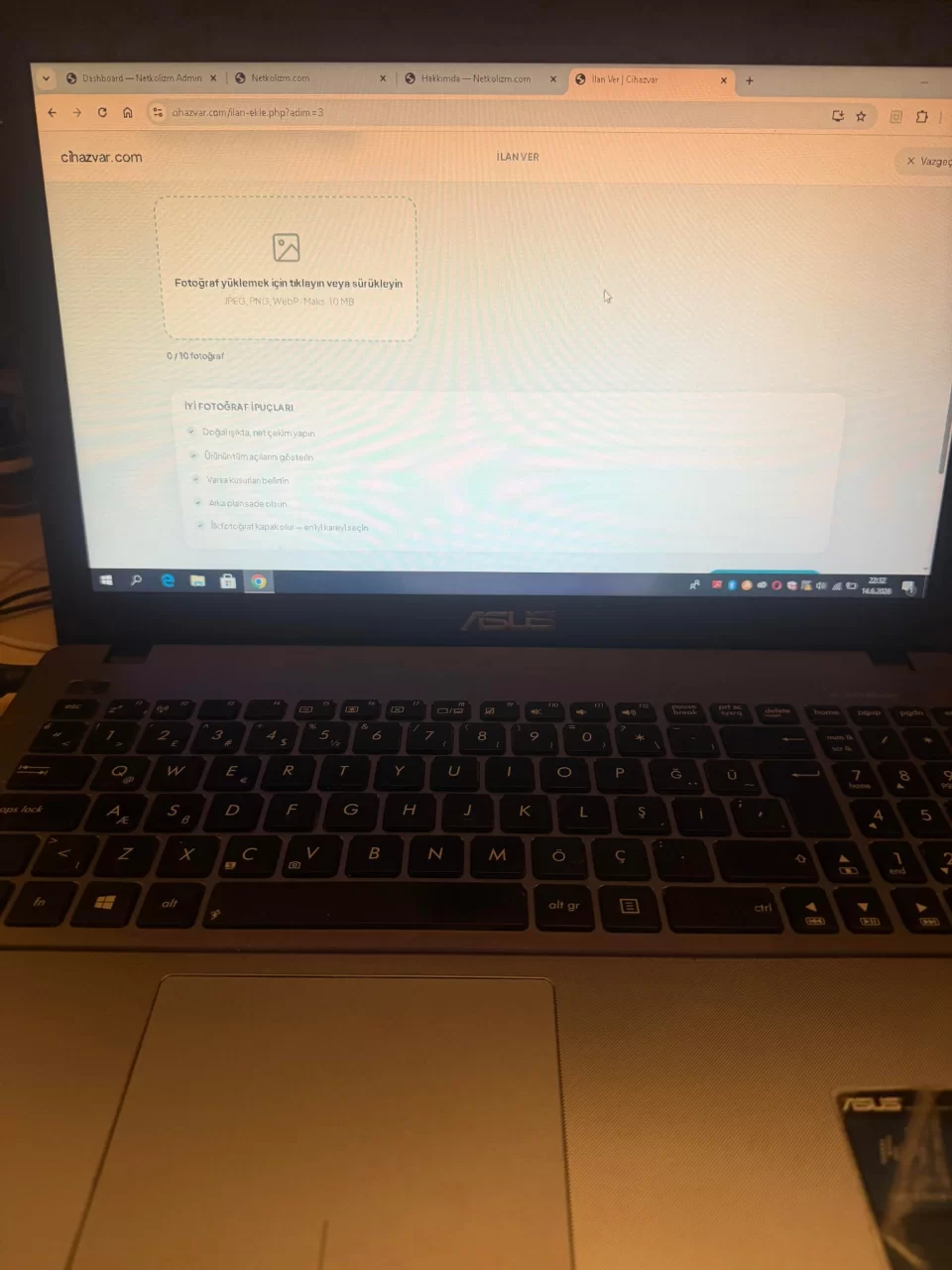 Laptop'umu Satiyorum